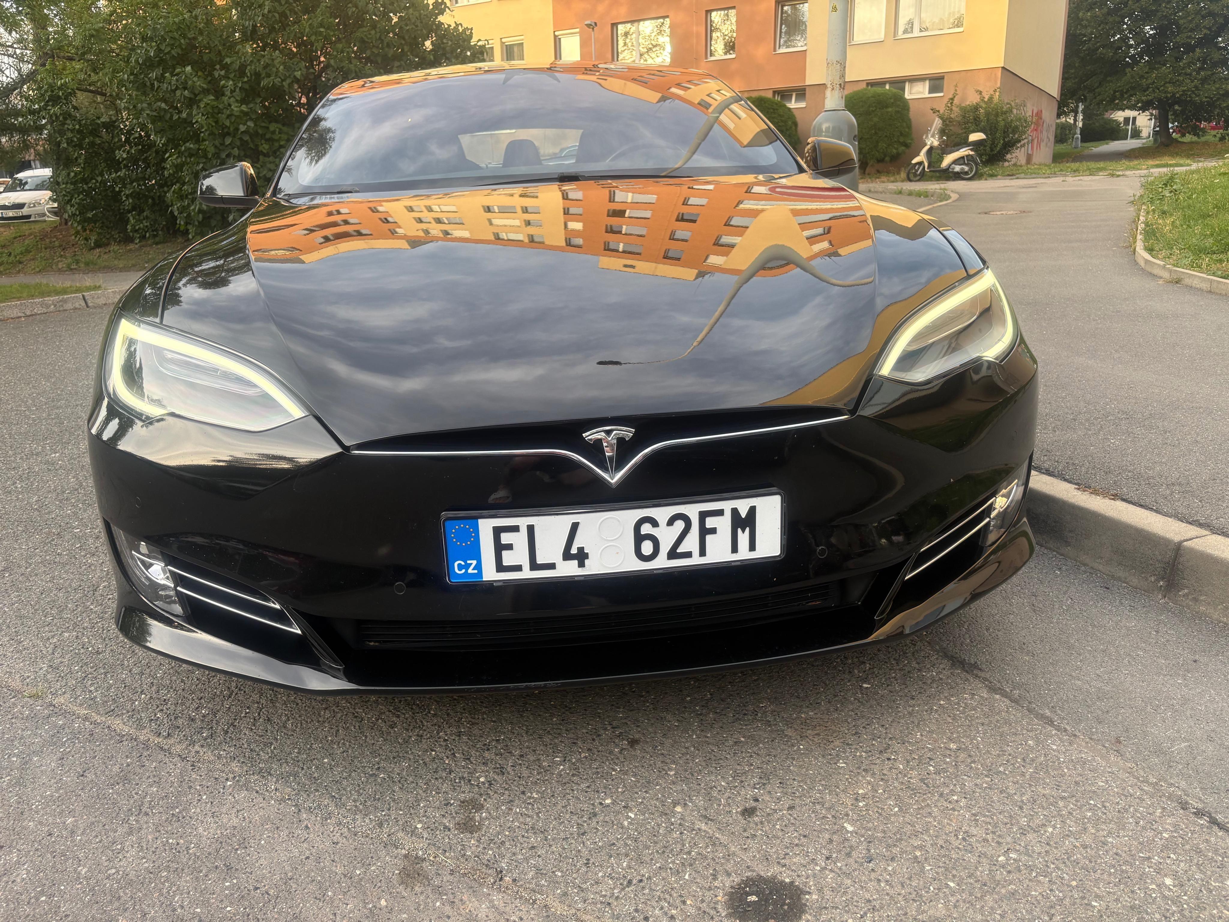 Tesla Model S, 75D
