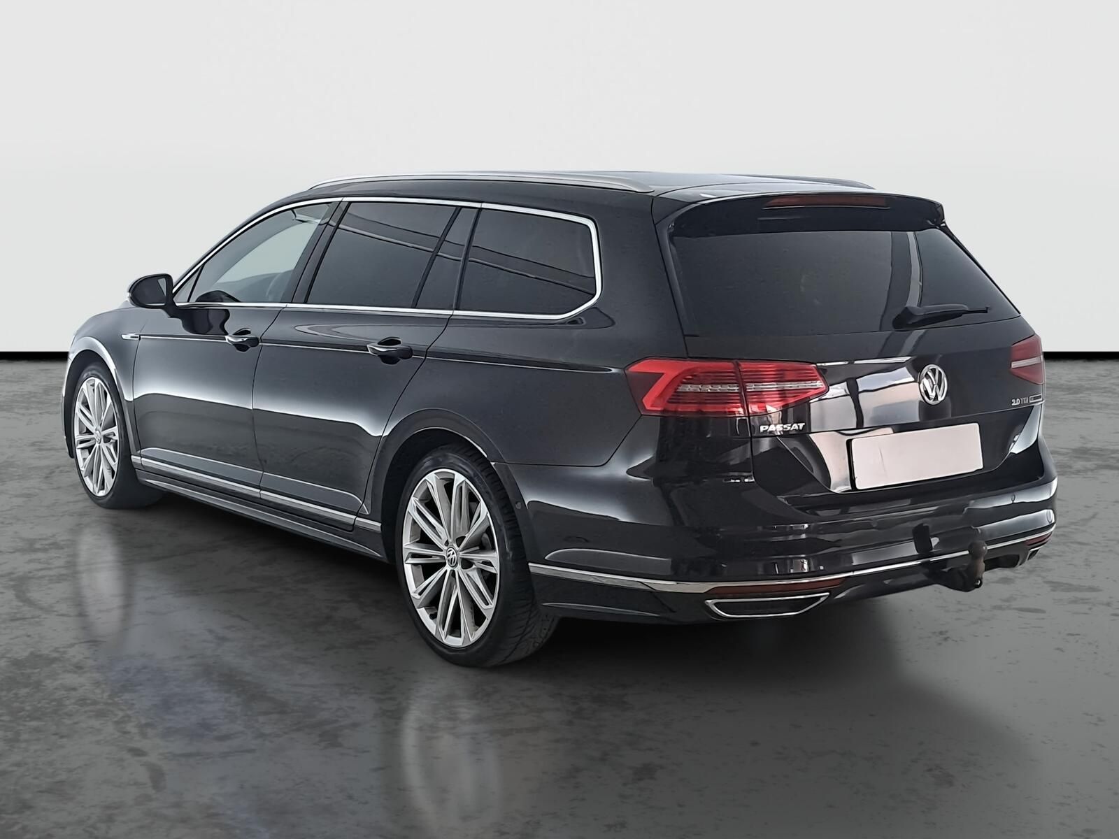 Volkswagen Passat, 2.0 BiTDI, R-Line, 4X4 - fotka 4