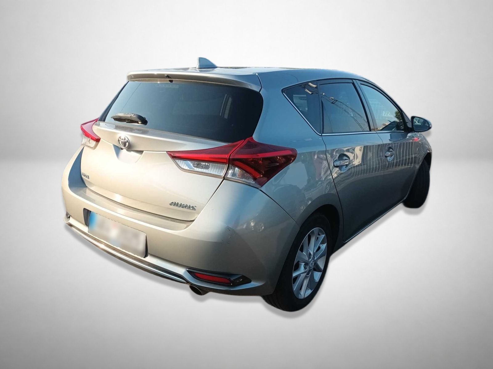Toyota Auris, 1.2 Ti, Automatická klima - fotka 2