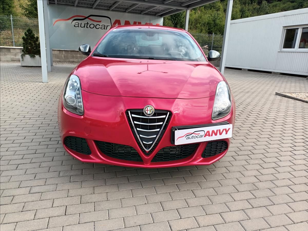 Alfa Romeo Giulietta, 1,6 1.6 JTD,77KW,SPRINT,TAŽNÉ, - fotka 2
