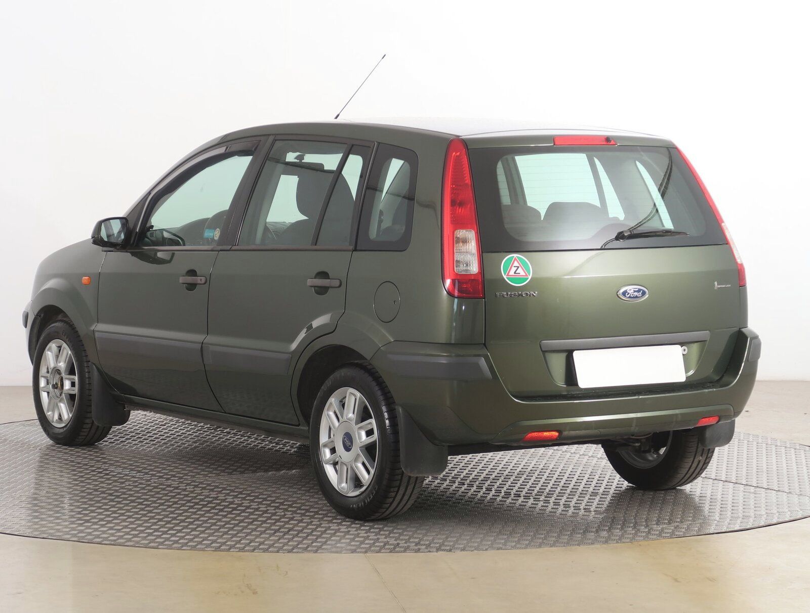 Ford Fusion, 1.4, po STK, jezdí výborně - fotka 4