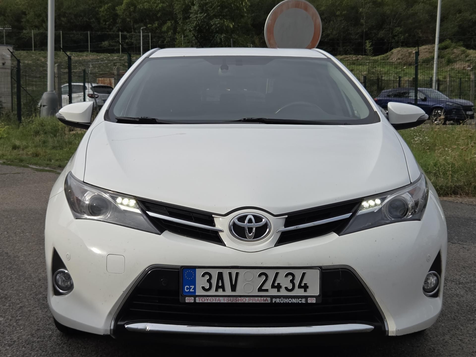 Toyota Auris, 1.majitel! LZE na splátky VŠEM - fotka 2