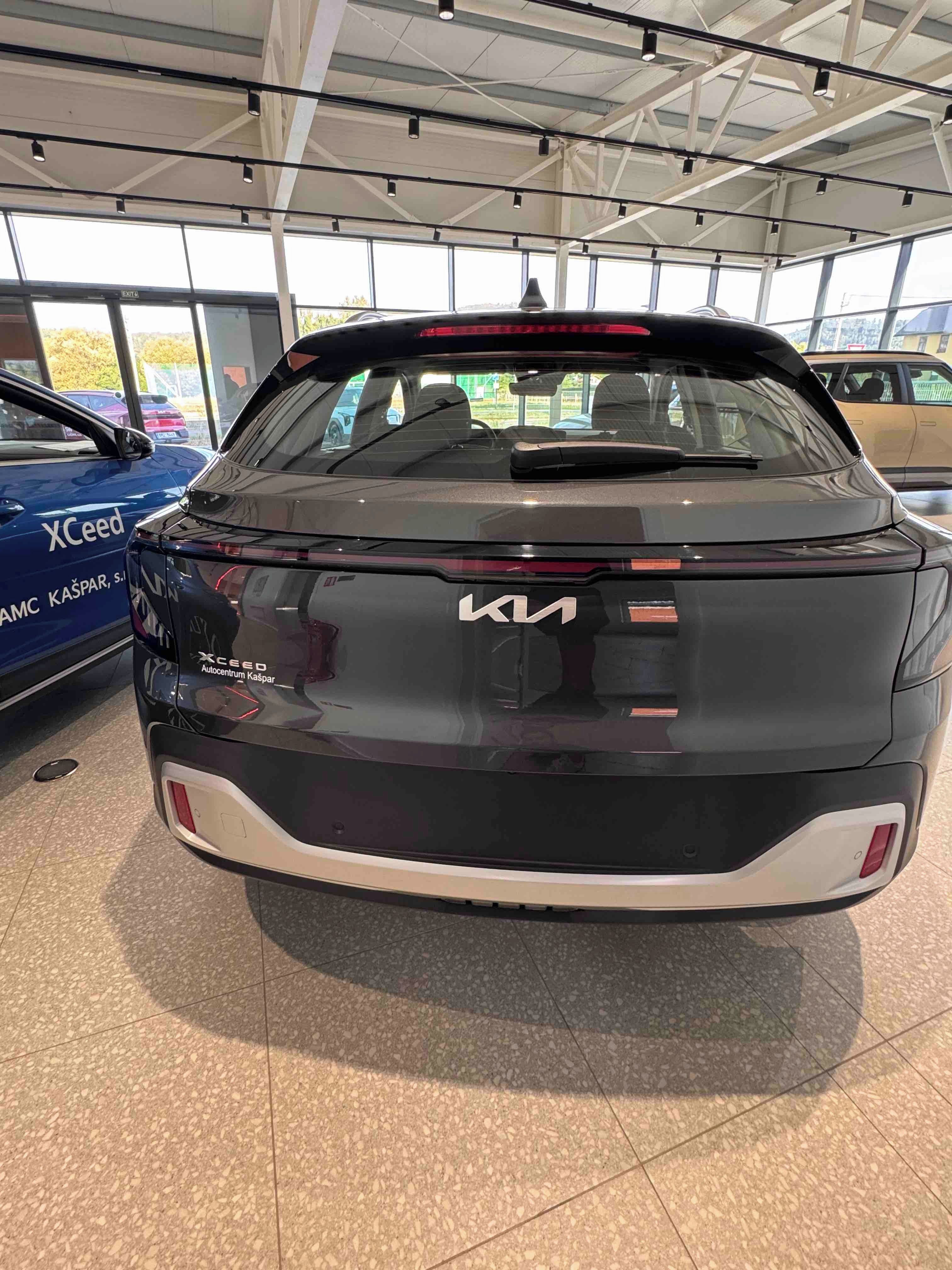 Kia XCee´d, 1,0 T-GDi GPF SPIN (2027) - fotka 4