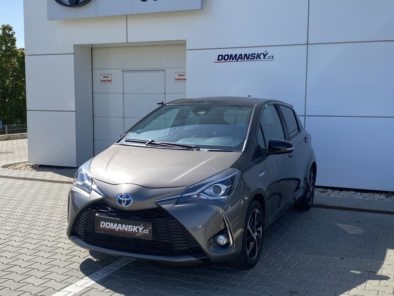 Toyota Yaris, SELECTION 1.5 HYBRID 74kW CVT - fotka 6