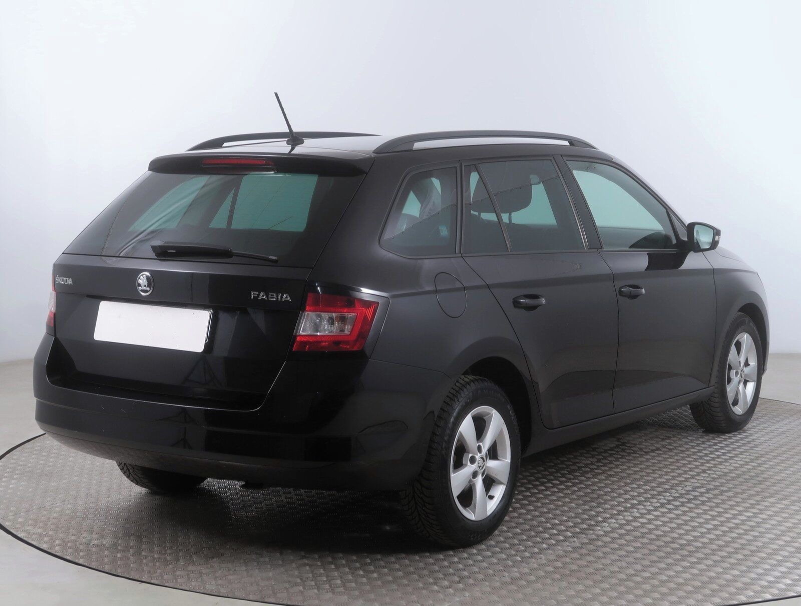 Škoda Fabia, 1.4 TDI, Automat - fotka 5