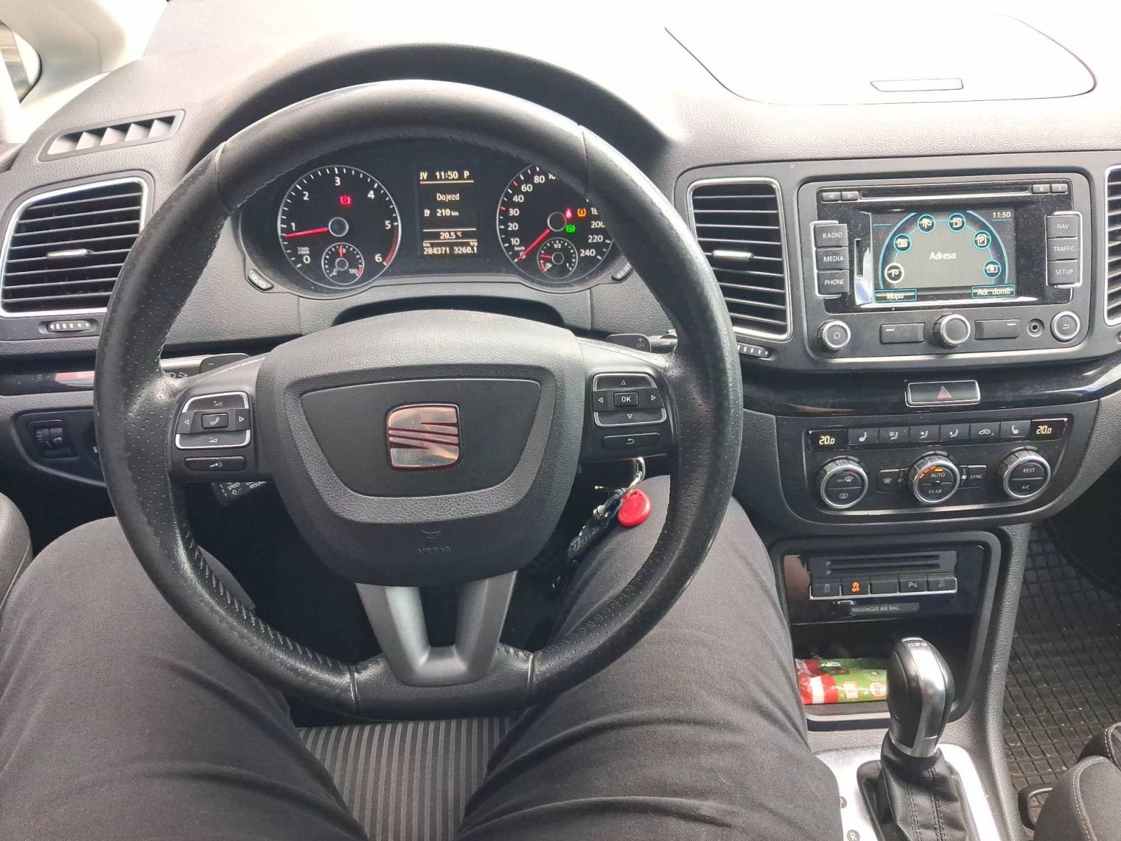 Seat Alhambra, 2.0 TDI, Automat, 7 míst, Navi - fotka 3