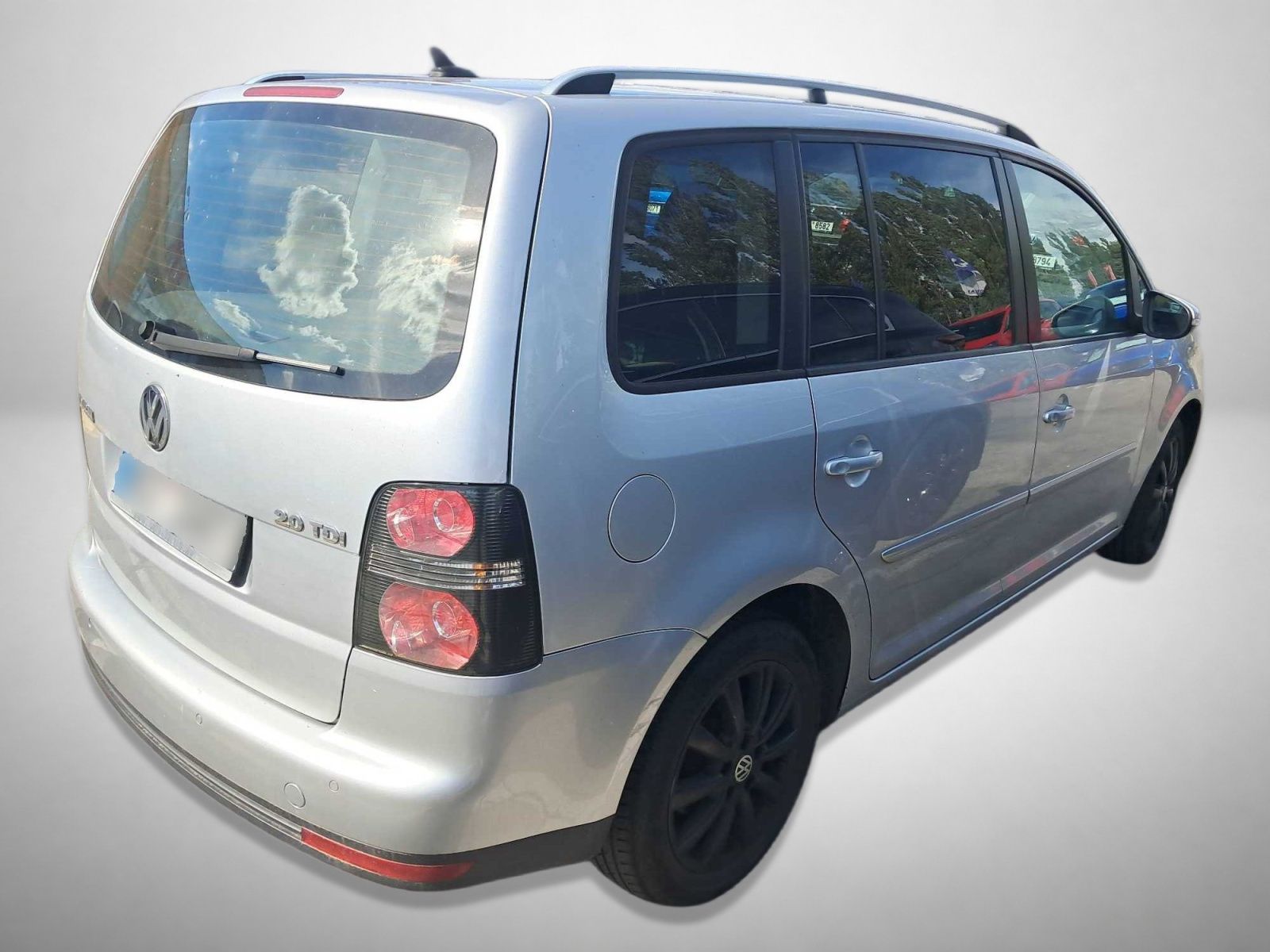 Volkswagen Touran, 2.0 TDI, 7 míst, Tažné - fotka 2