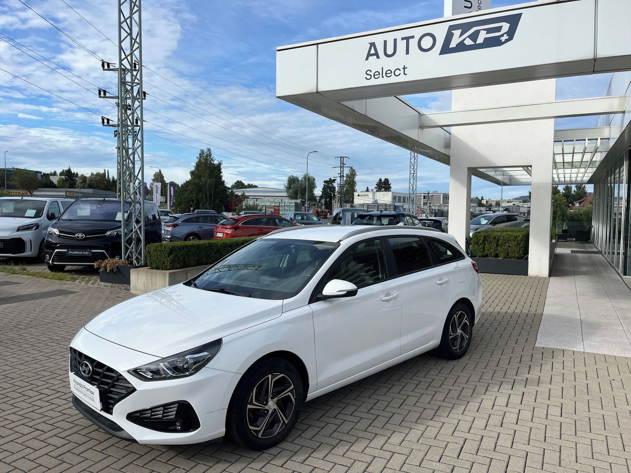 Hyundai i30, 1.5 CVVT 110k Family Comfort