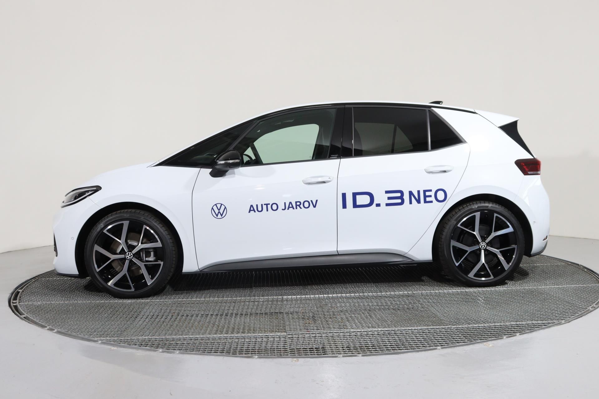 Volkswagen ID.3, Neo Style 79 kWh 170 kW - fotka 2