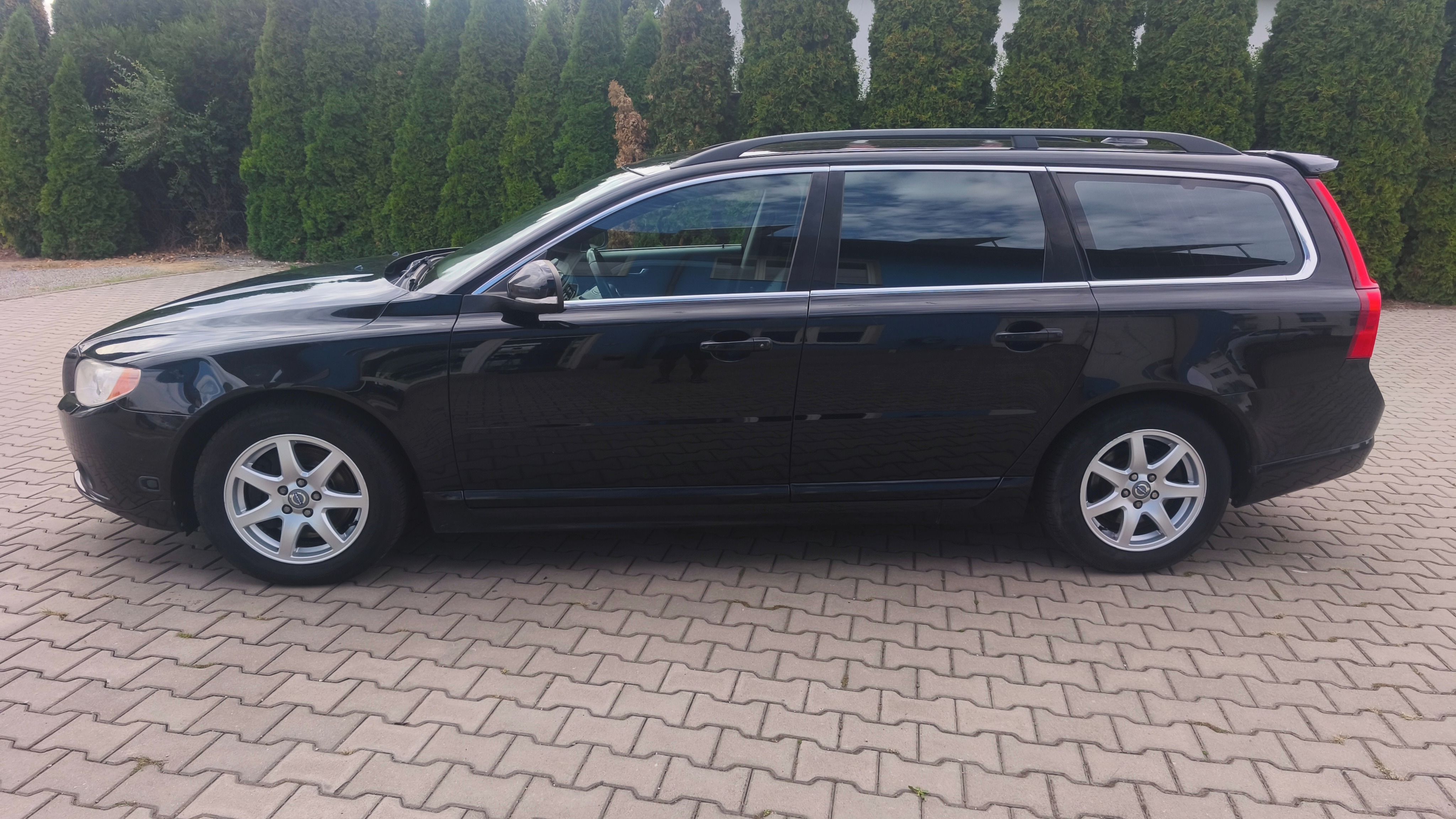 Volvo V70, 2.5 T REZERVACE - fotka 6