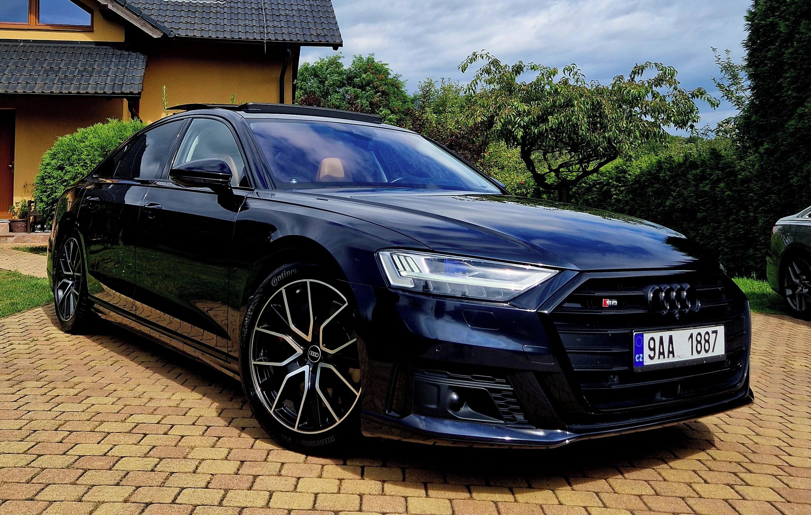 Audi S8, 4.0 TFSi 420kw Quattro ZÁRUKA - fotka 5