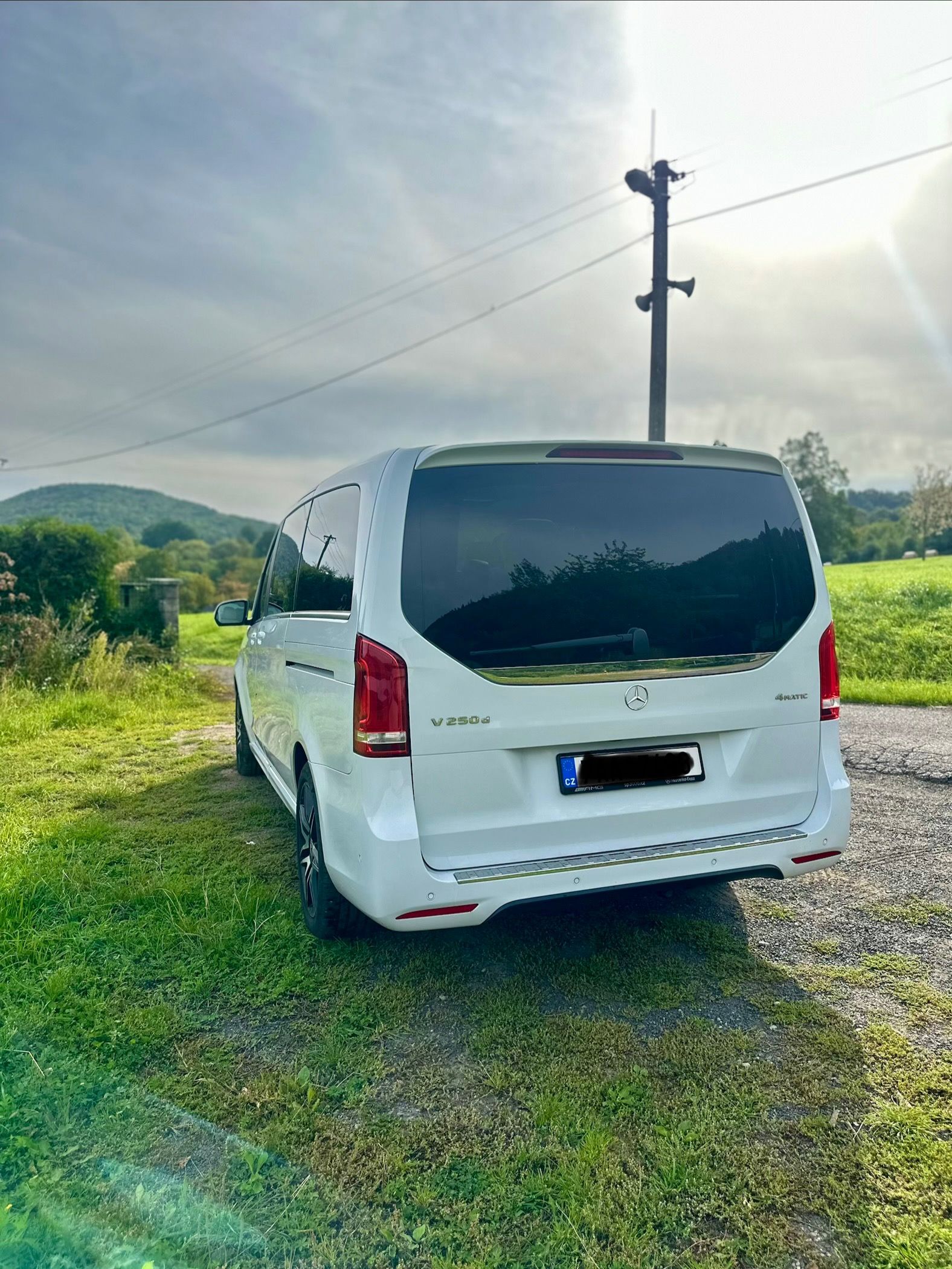Mercedes-Benz Třídy V, Mercedes-Benz V 250d EXCLUSIVE - fotka 5