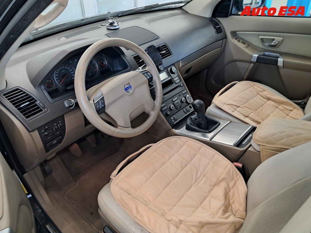 Volvo XC90, 2.4 D,ČR - fotka 3