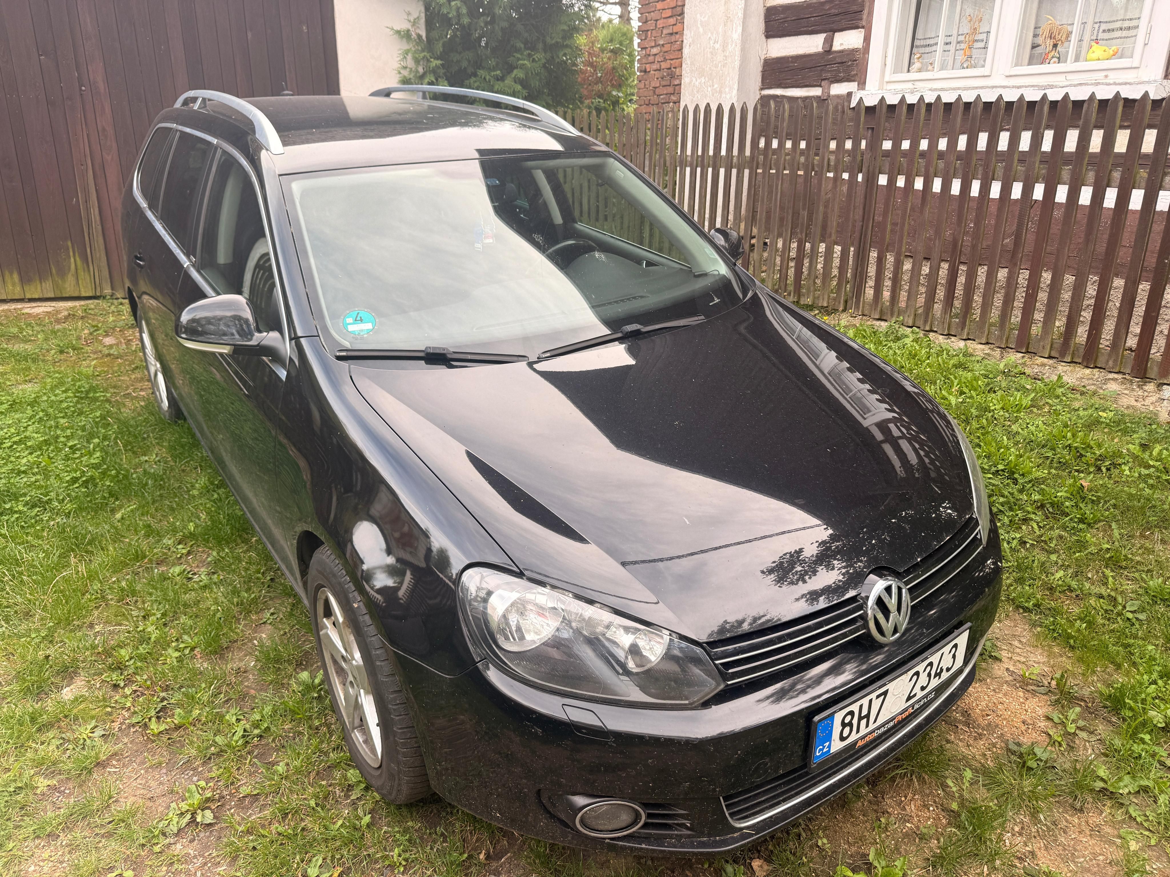 Volkswagen Golf Variant, Prodám 1,6 TDi servisováno - fotka 4
