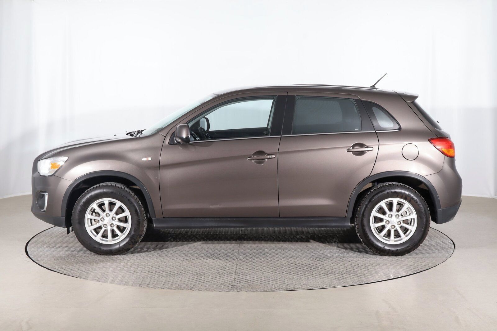 Mitsubishi ASX, 1.6 MIVEC, Serv.kniha - fotka 3