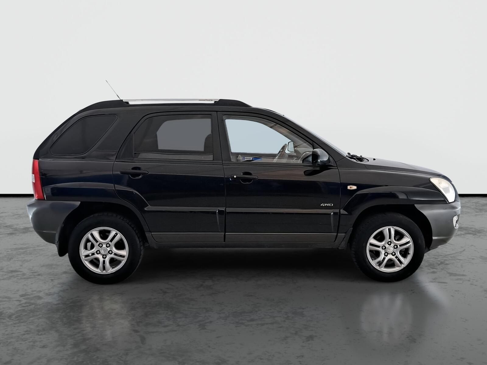 Kia Sportage, 2.0 16V, 4X4, po STK, Tažné - fotka 6