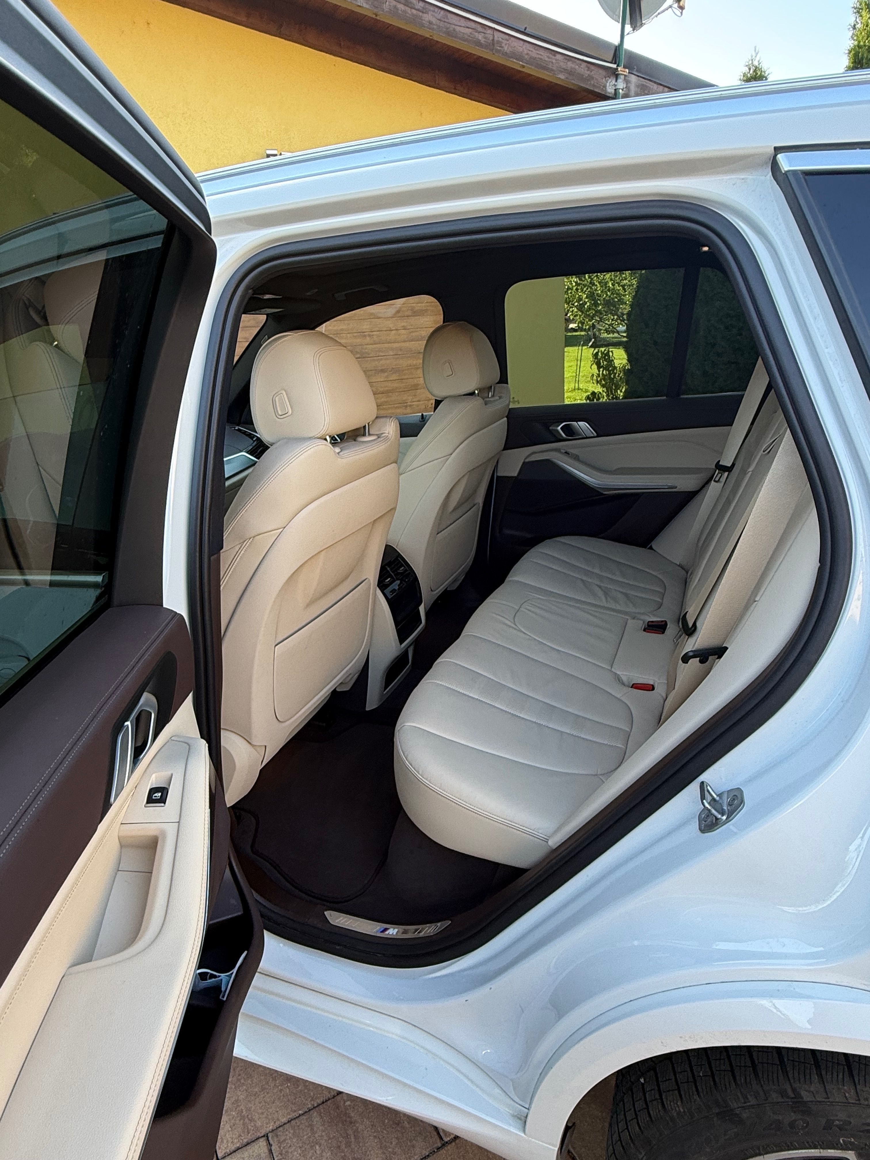 BMW X5 - fotka 4