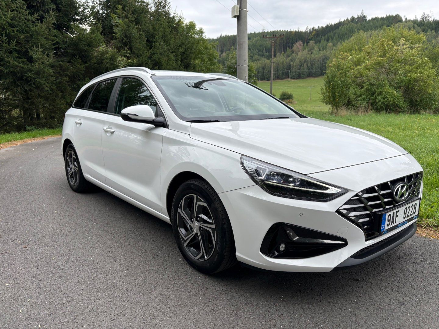 Hyundai i30, 1.0 T-GDi CZ Tažné  DPH Záruk - fotka 3