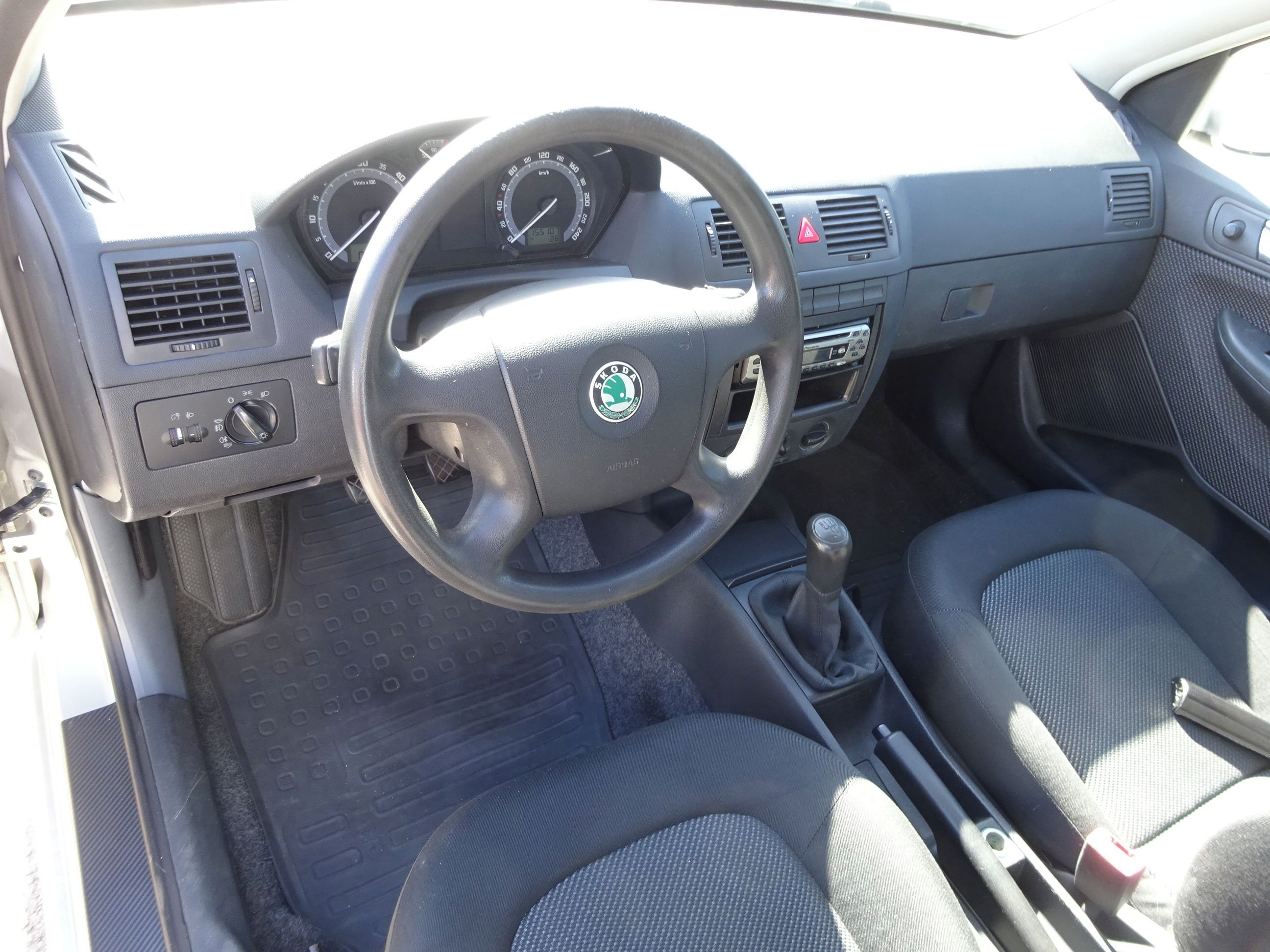Škoda Fabia, 1.9 SDI (47 KW) KLIMA - fotka 5