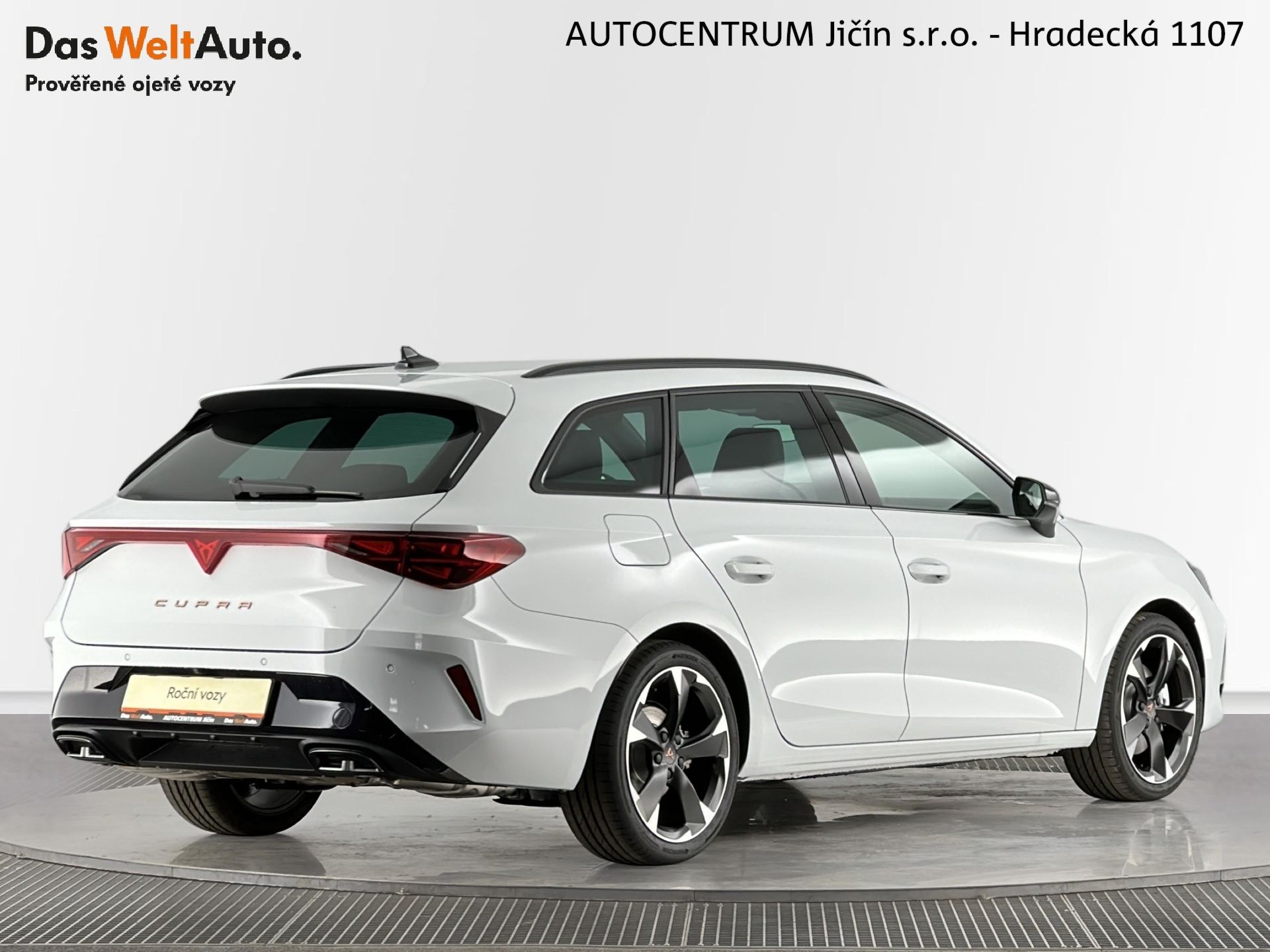 Cupra Leon, ST 2.0 TSI 150kW 4x4 DSG - fotka 2