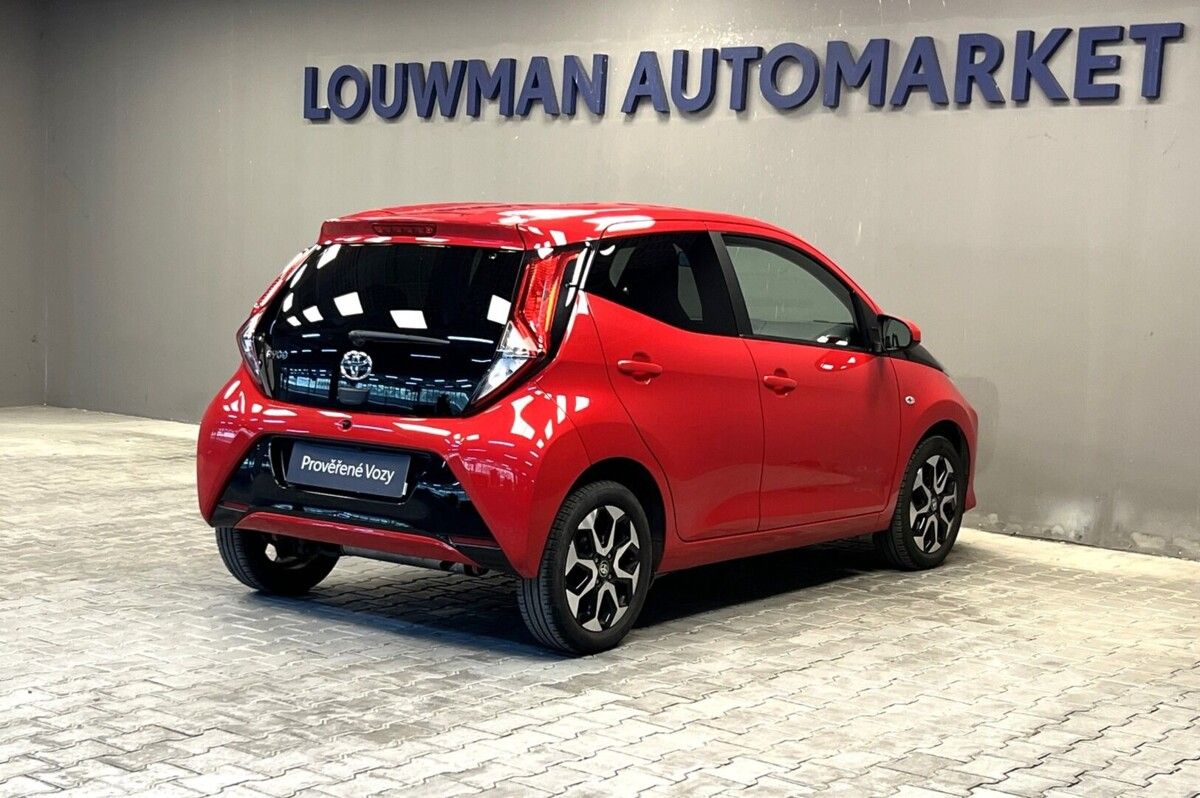 Toyota Aygo, 1.0 VVT-i AT Style - fotka 3
