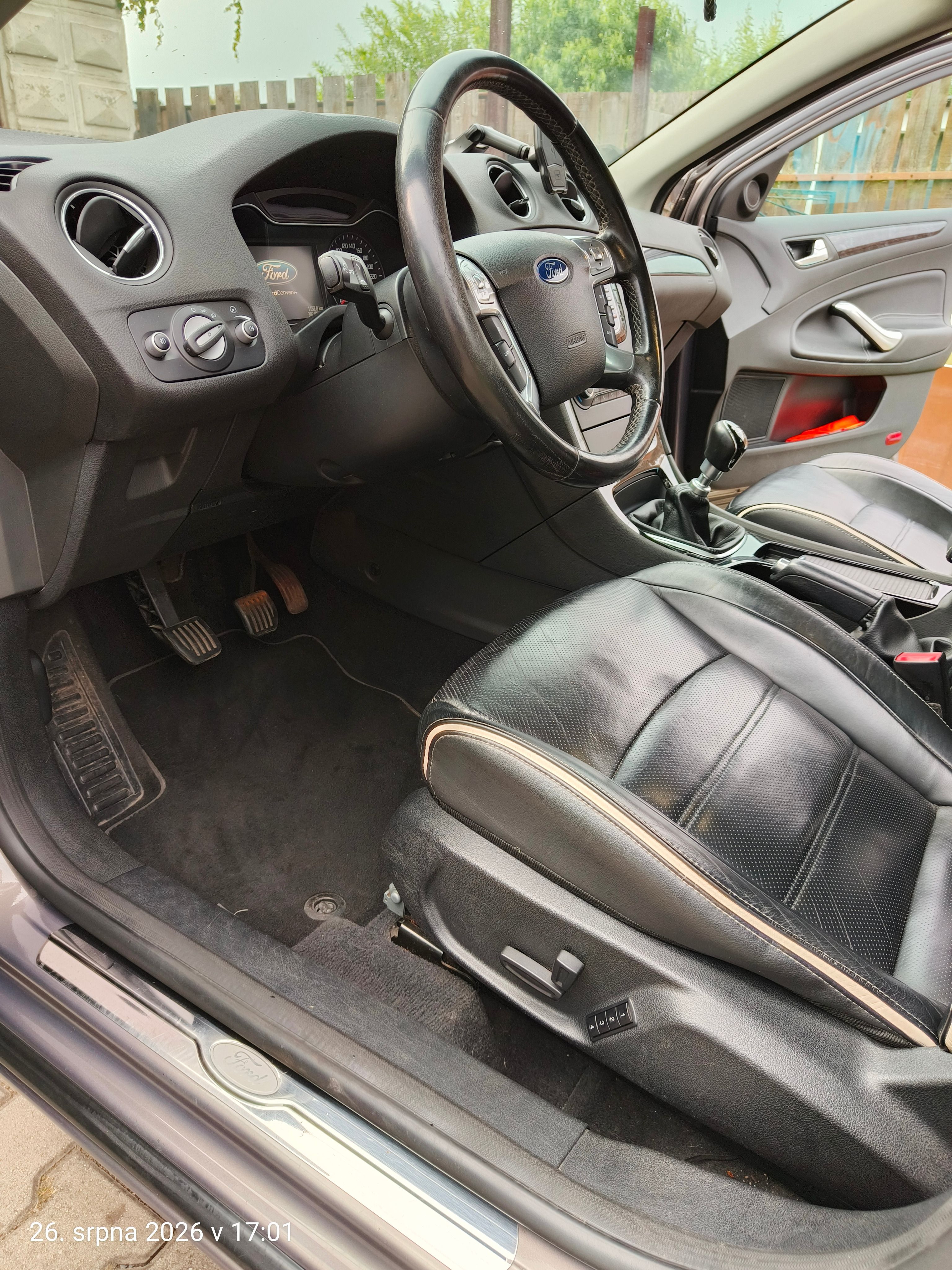 Ford Mondeo - fotka 5