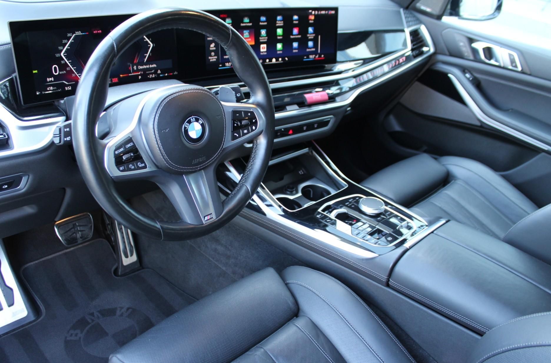 BMW X7, X7 xDrive40d - fotka 4