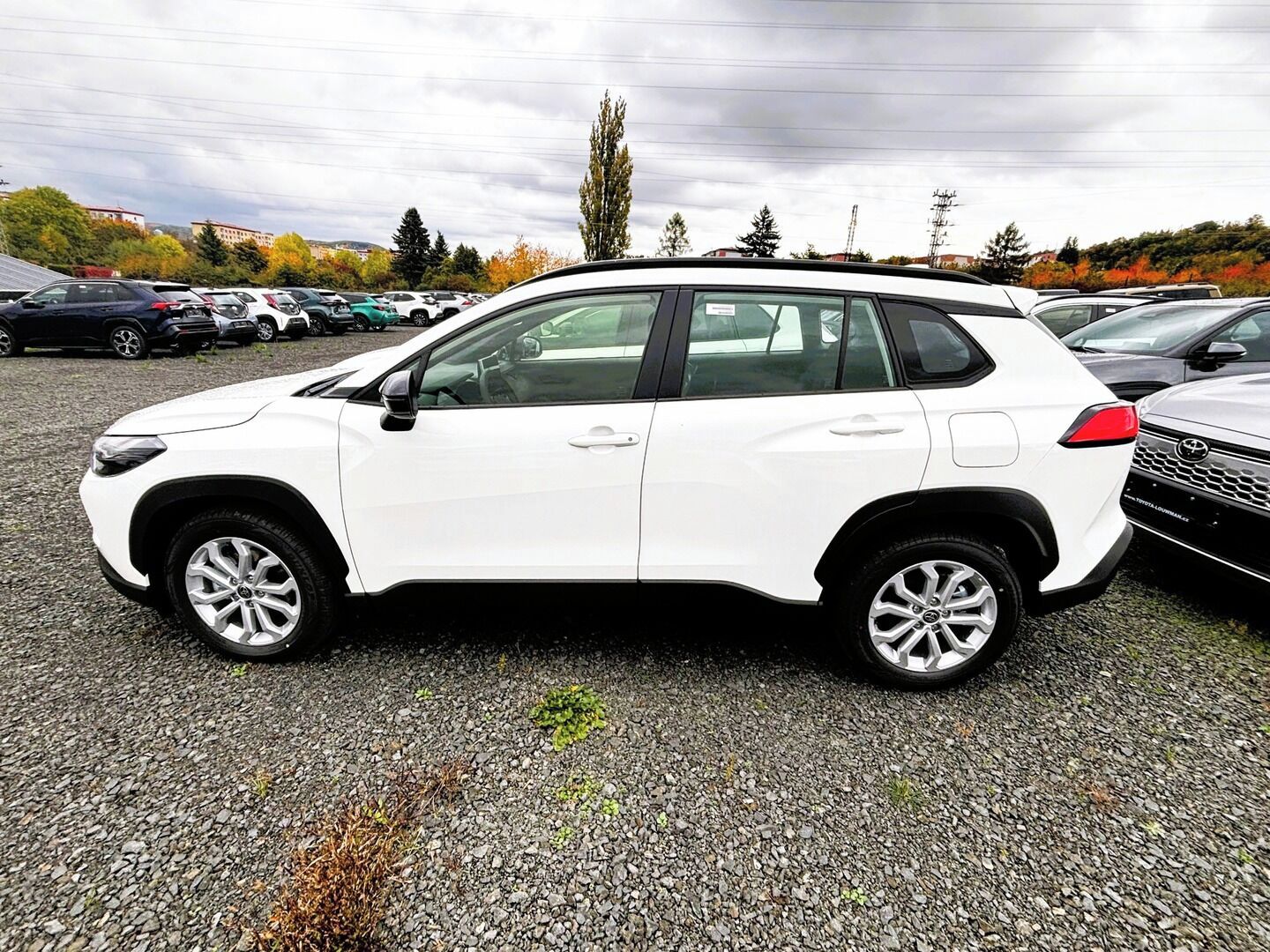 Toyota Corolla Cross, 1,8 Comfort - fotka 4