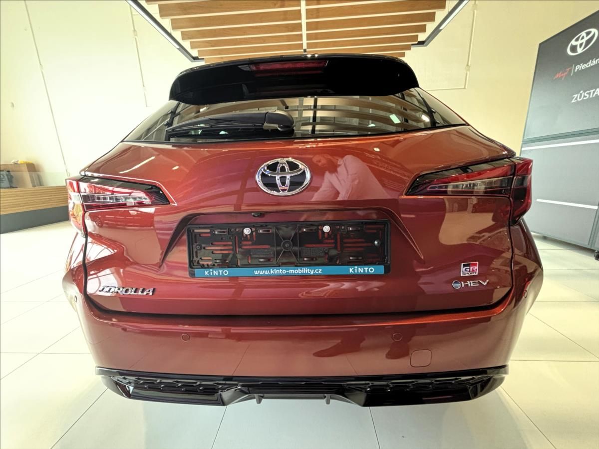 Toyota Corolla, 2,0   TS GR SPORT JBL - fotka 6