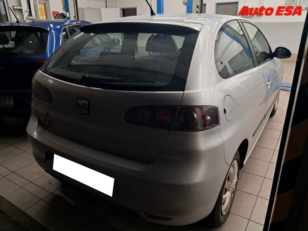 Seat Ibiza, 1.4i - fotka 2