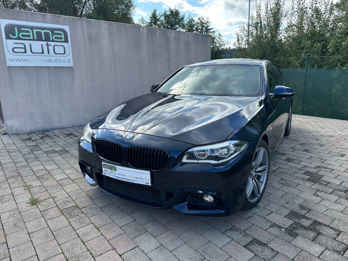 BMW Řada 5, 550i 331kW M-PACKET ZADOKOLKA - fotka 2