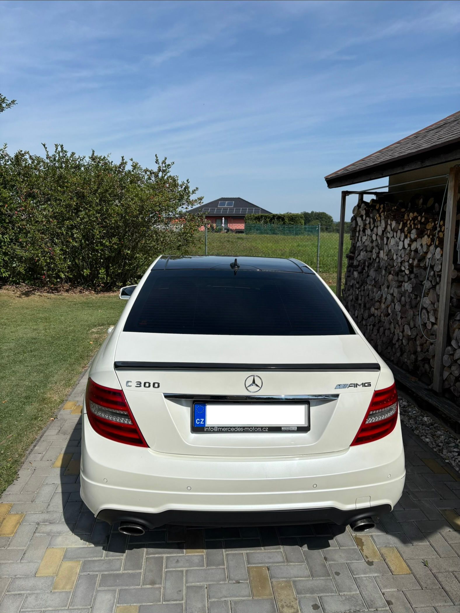 Mercedes-Benz Třídy C, C300 CDI V6 (W204), 4MATIC AMG - fotka 6