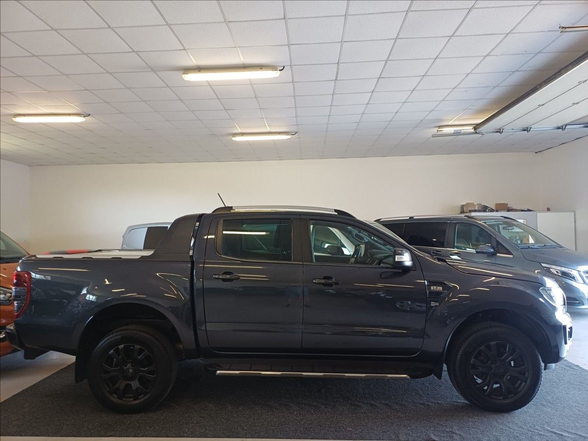 Ford Ranger, 3,2 Wildtrak,facelift,po servi - fotka 3
