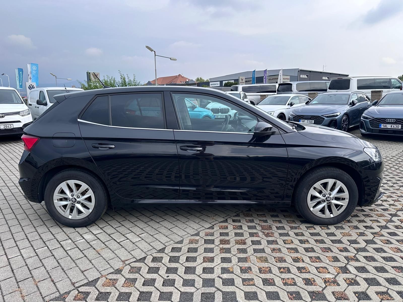Škoda Fabia, 1.0 TSI 85kW DSG Top Selection - fotka 3