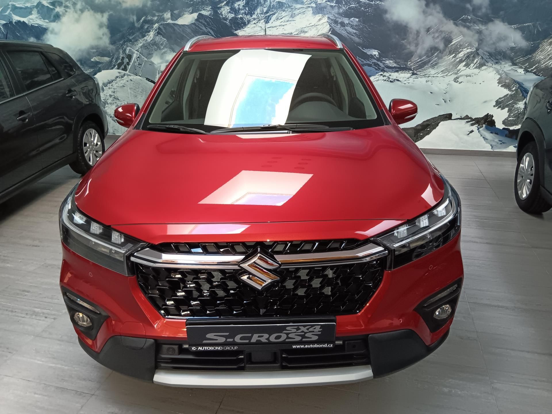 Suzuki S-Cross, ELEGANCE 1.4 HYBRID A/T 4x2 - fotka 2