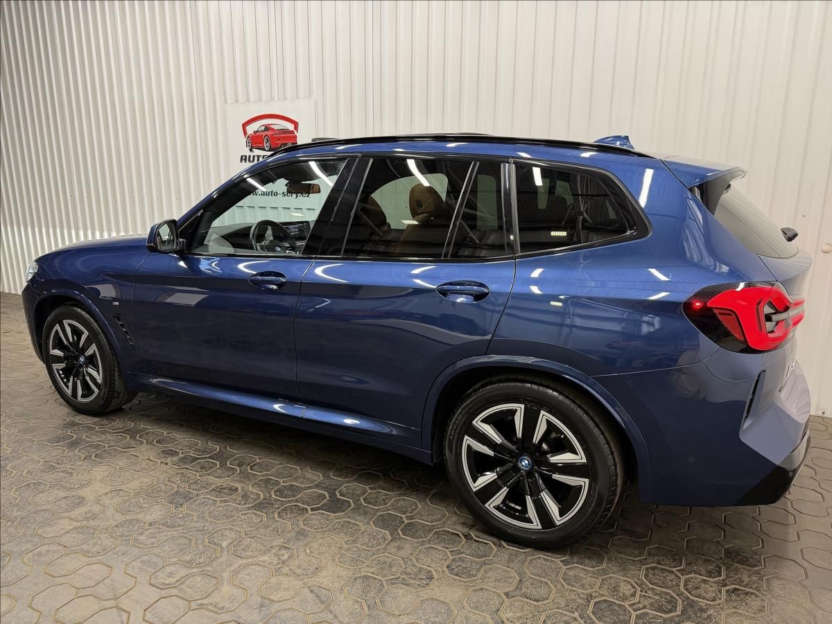 BMW iX3, M SPORT PANO LASER 2XALU 1MAJ. - fotka 5