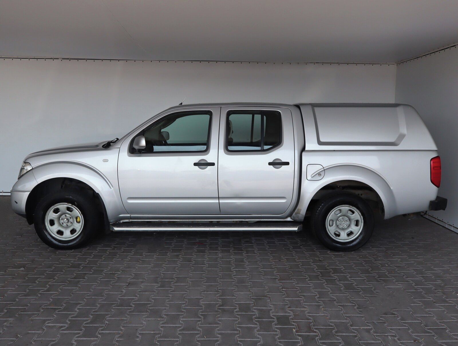 Nissan Navara, 2.5 DCi, 4X4 - fotka 3