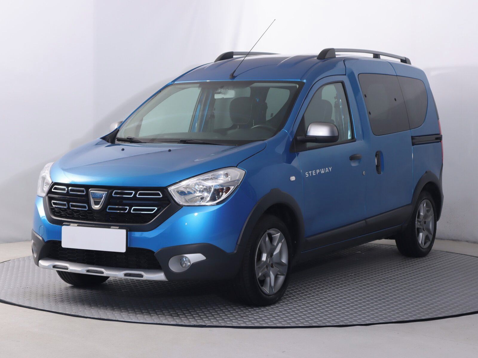 Dacia Dokker, 1.3 TCe, Stepway, 5Míst - fotka 2