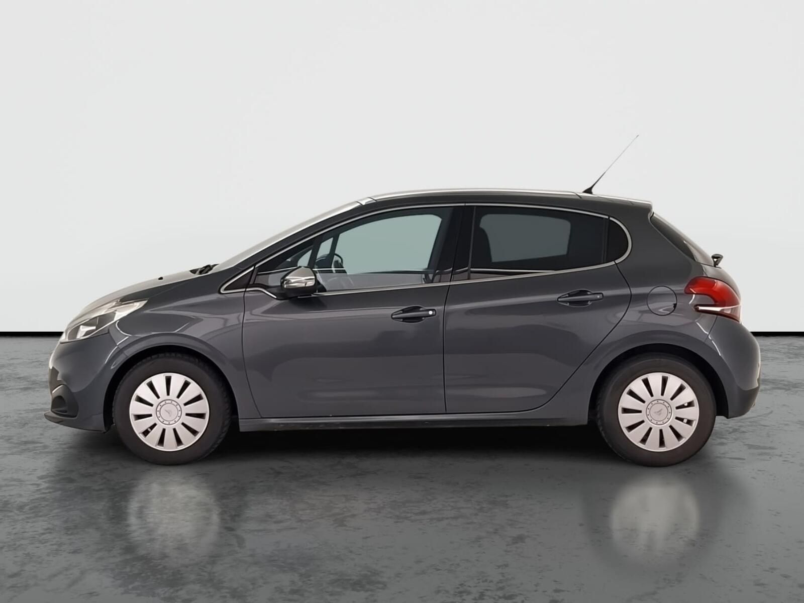 Peugeot 208, 1.2 PureTech, Allure - fotka 3