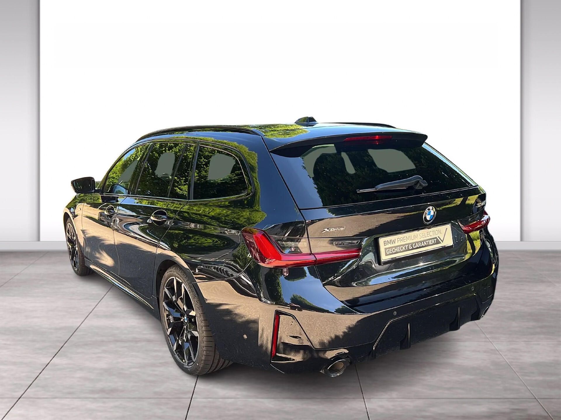 BMW Řada 3, 330i xDrive M-Sport Pro Pano - fotka 4