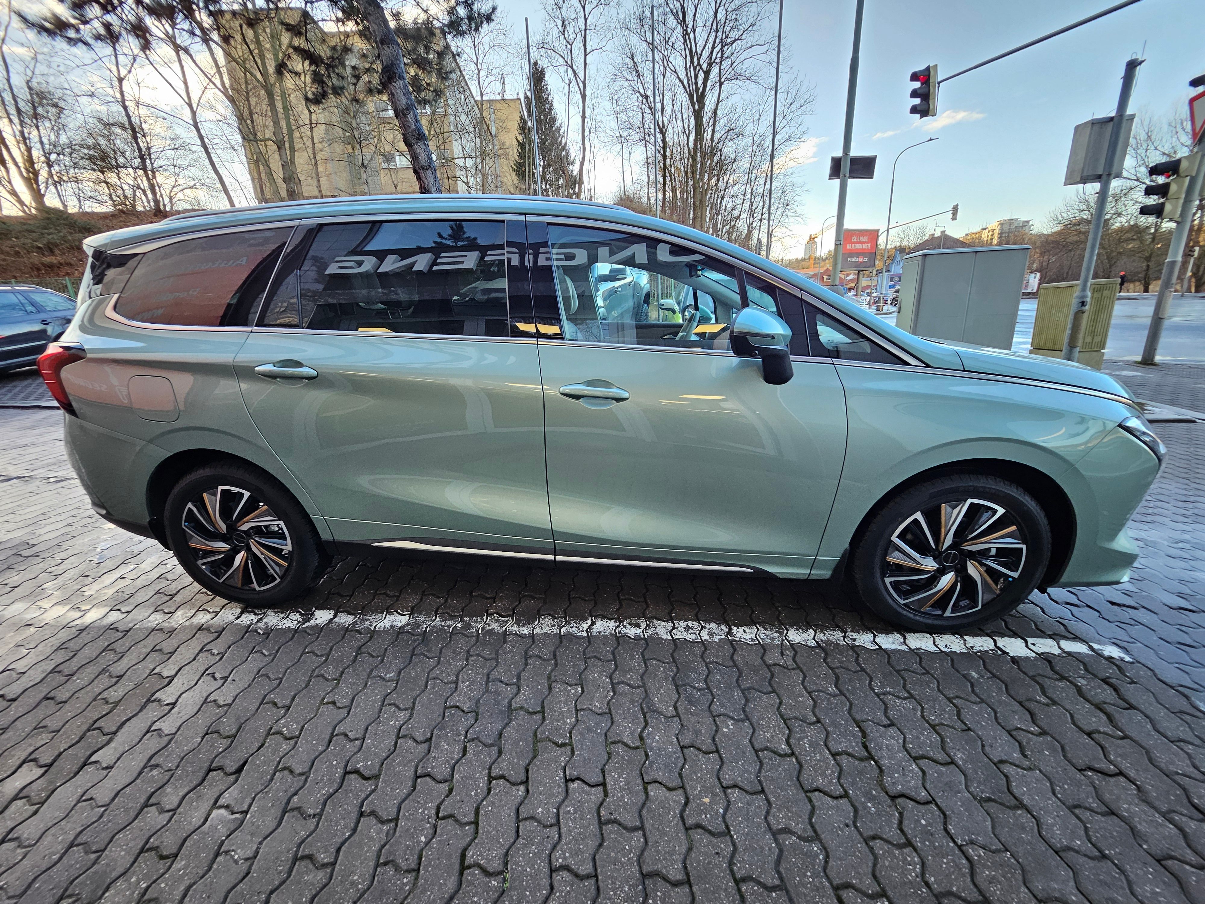 Dongfeng U-Tour, FR,Media Connect+Urban packet - fotka 6