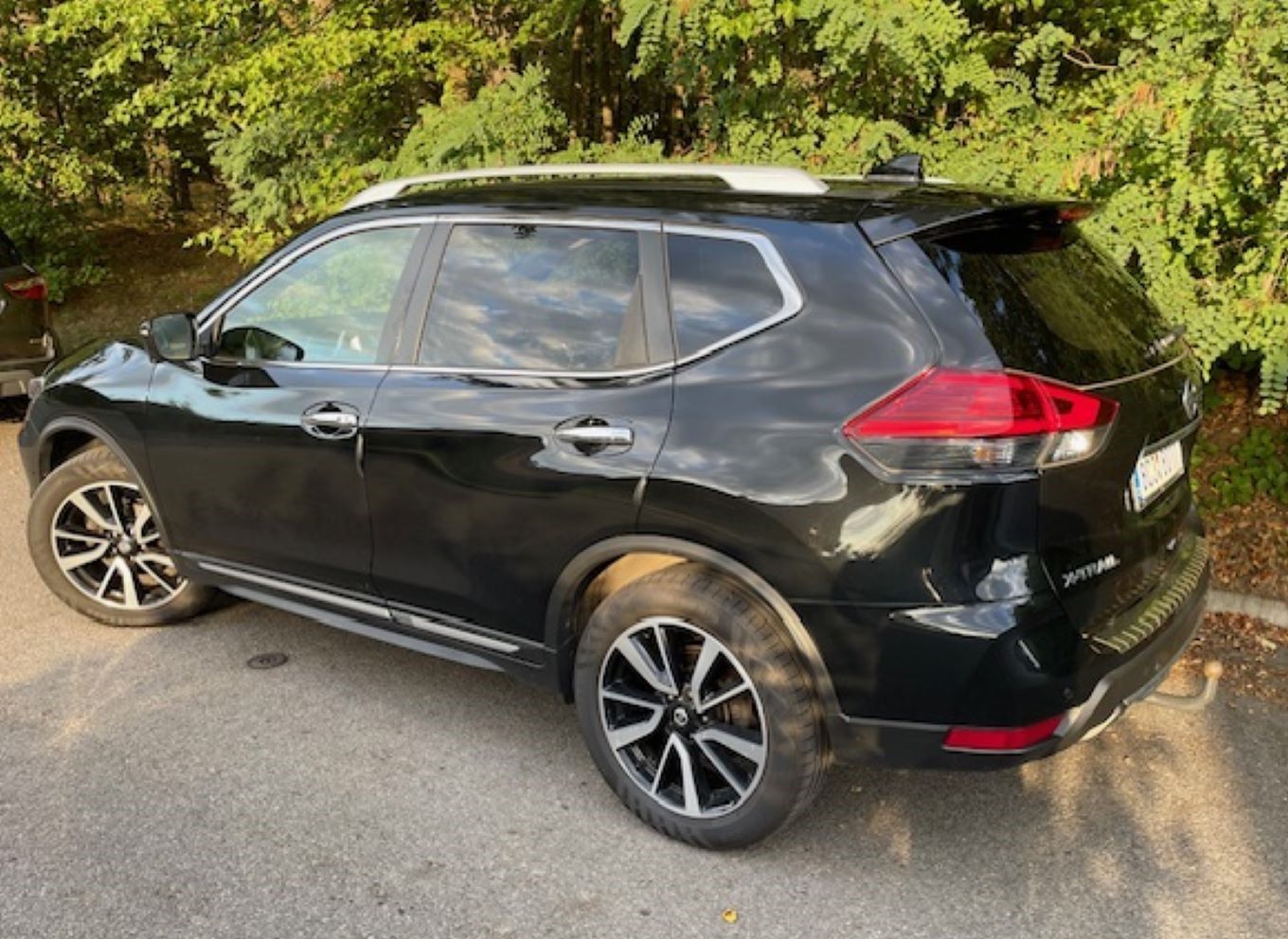 Nissan X-Trail, 1,6 dCi, 4x4, Servis, panorama - fotka 4