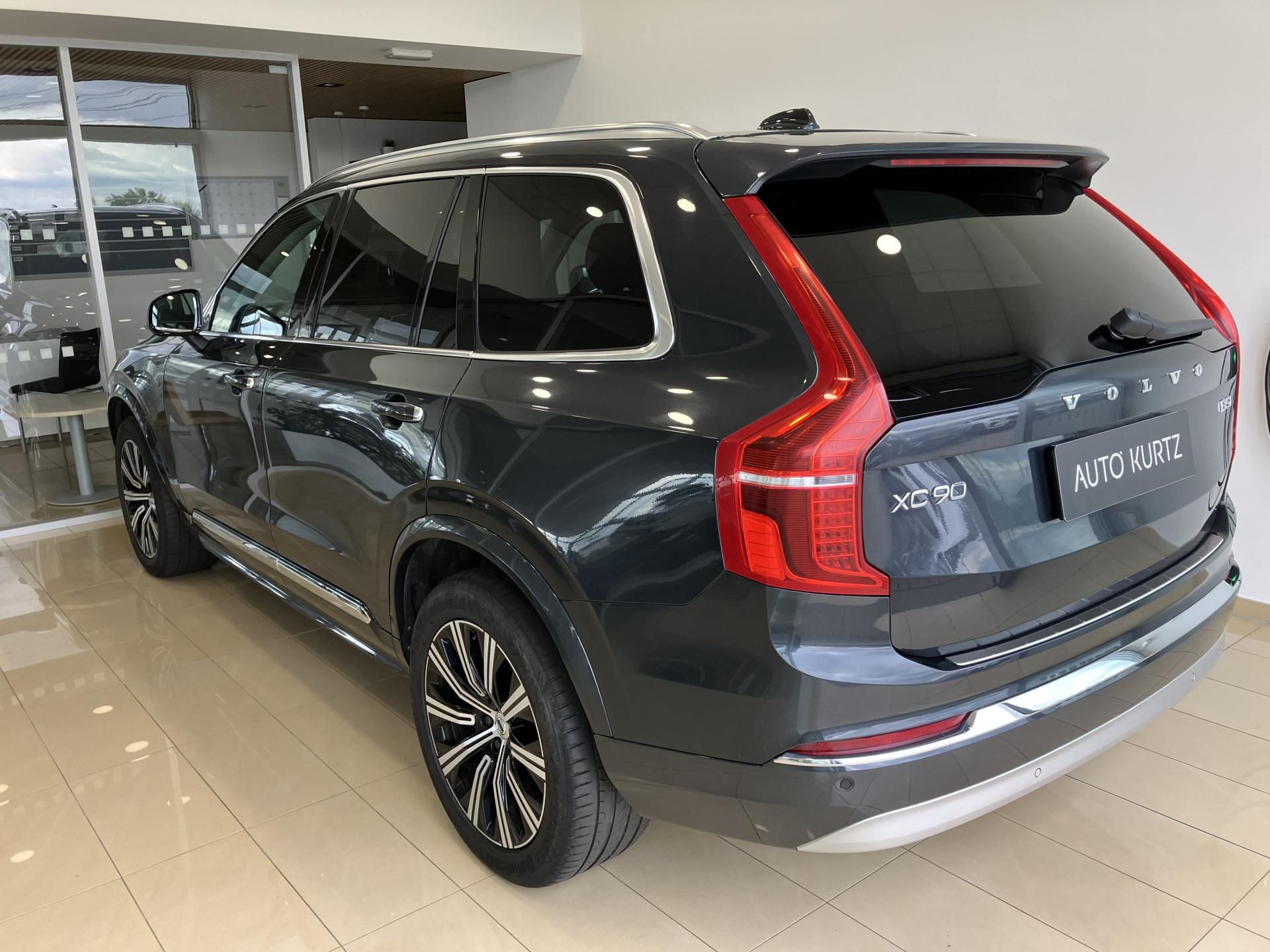 Volvo XC90, B5 AWD INSCRIPTION AT8, ČR - fotka 6