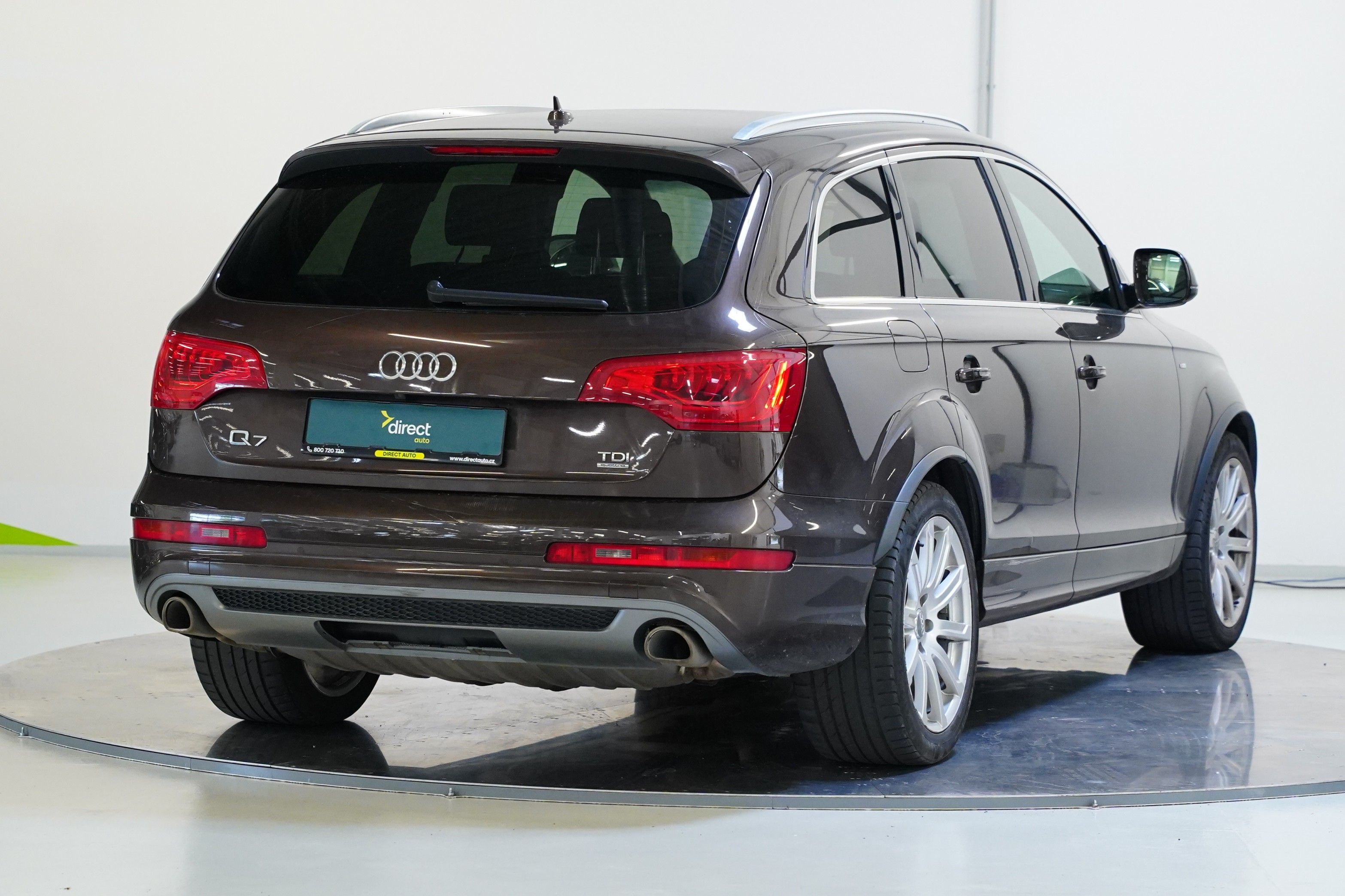 Audi Q7, 3.0TDi 180KW - fotka 2