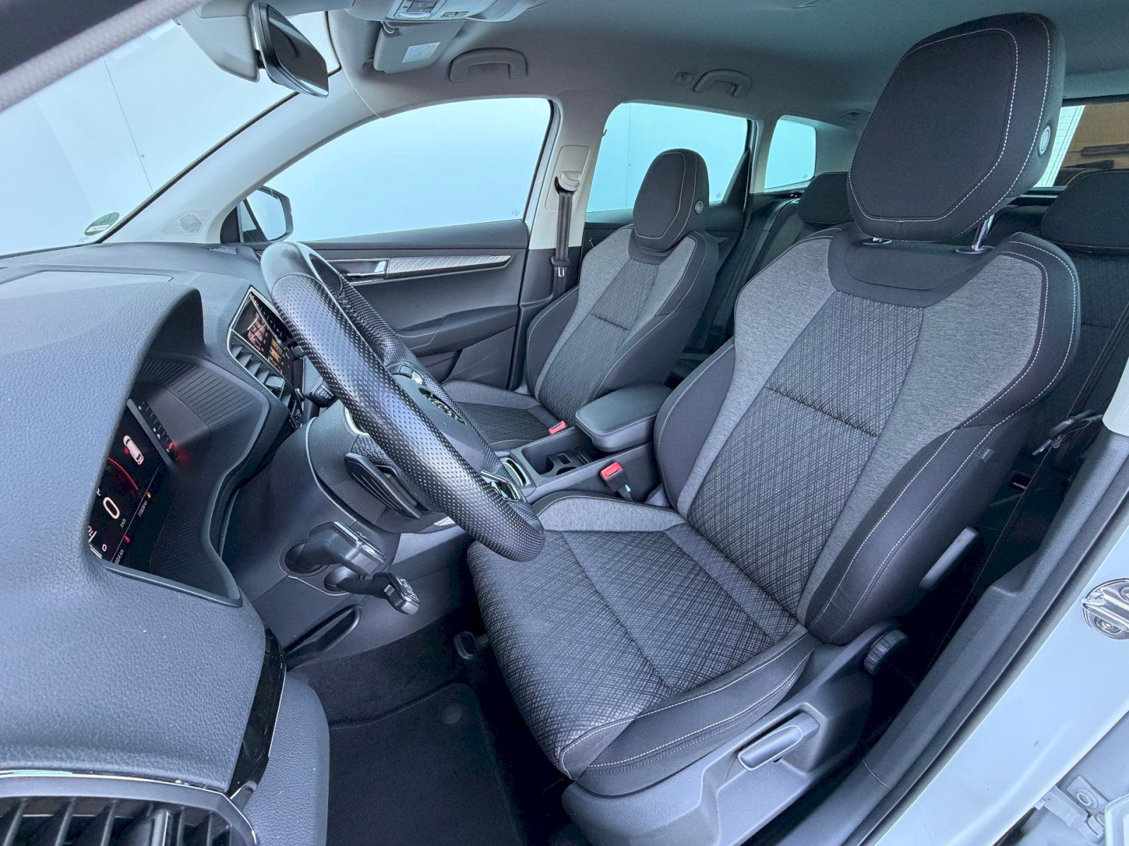 Škoda Karoq, 1.5 TSI 110kW DSG Style - fotka 6