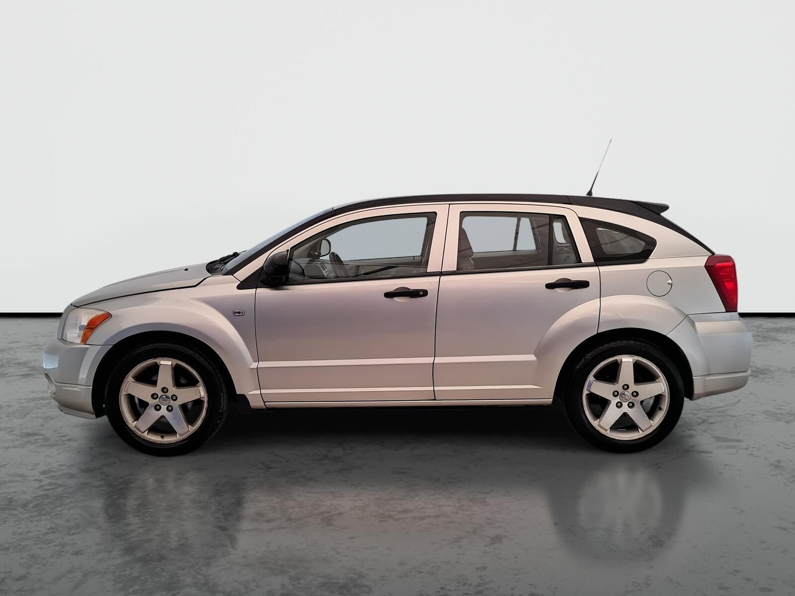 Dodge Caliber, 2.0 CRDi, Kožené sedačky - fotka 3
