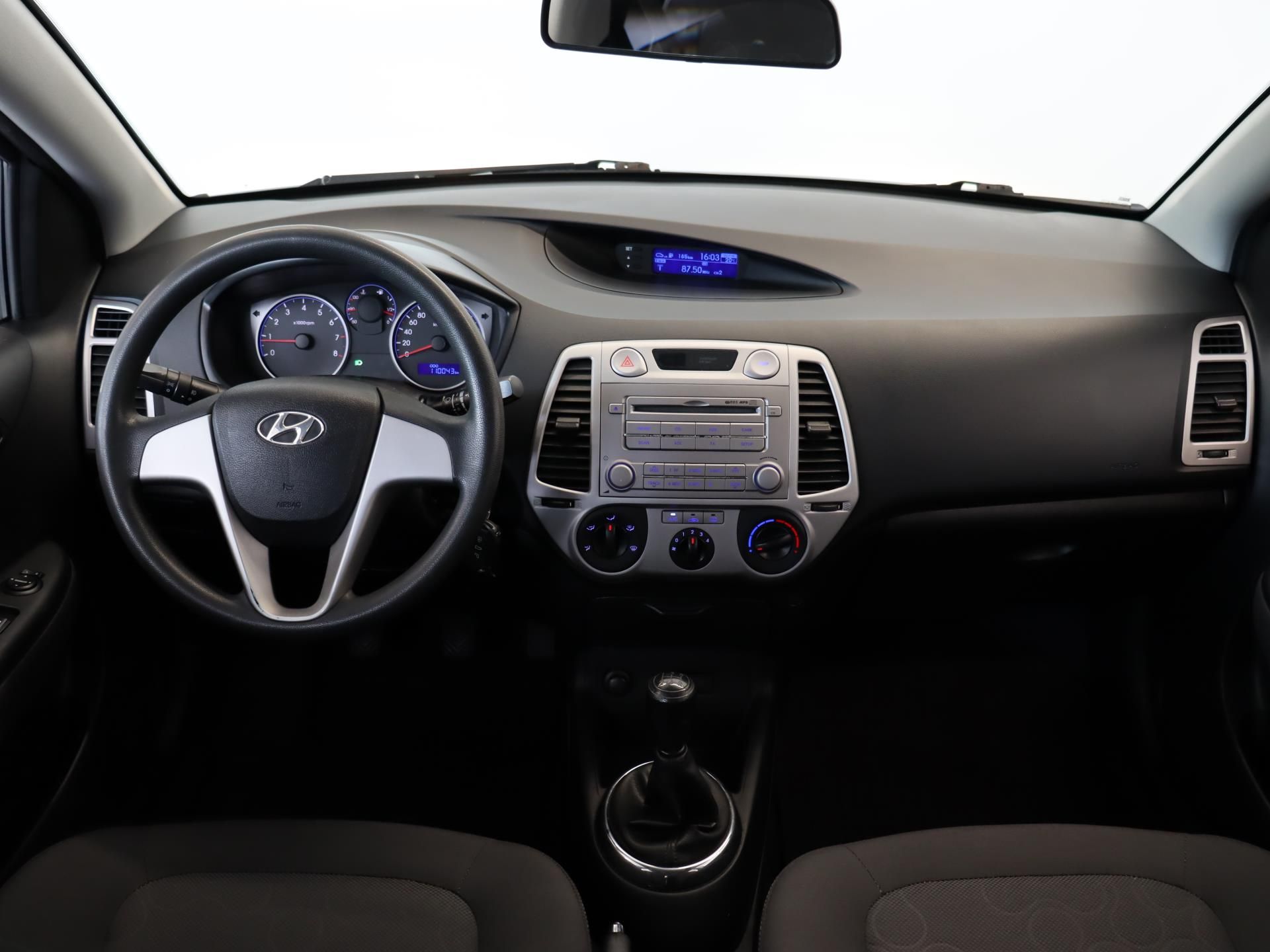Hyundai i20, 1,2 i Classic - fotka 5
