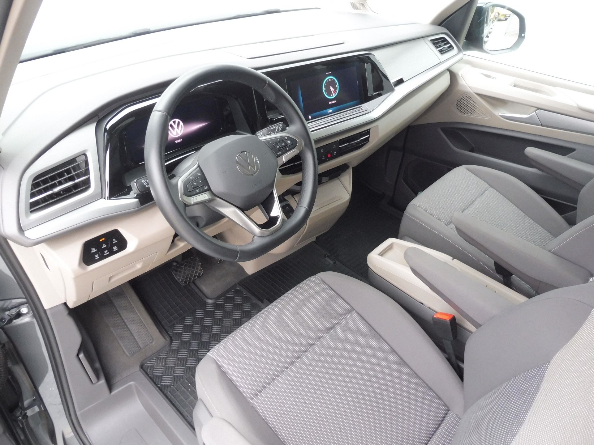 Volkswagen Multivan, Long Life 1,5 TSI PHEV 180kW D - fotka 6