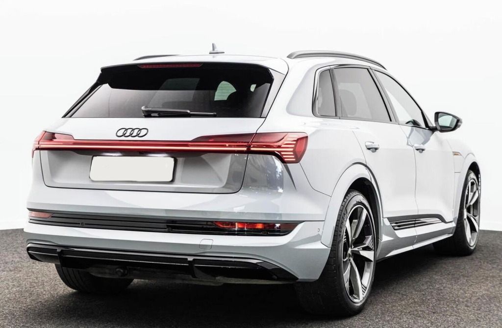 Audi e-tron, quattro S Black*Kůže*Kamera* - fotka 2