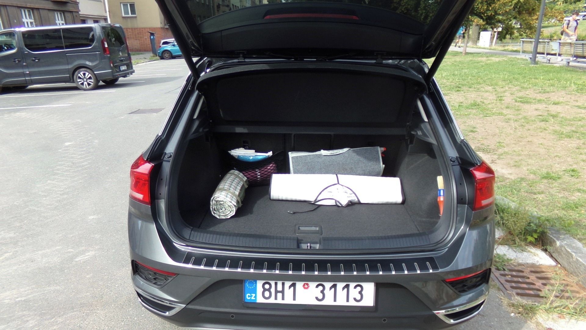Volkswagen T-Roc, 2.0TDI 110KW serviska, 2. maj. - fotka 3